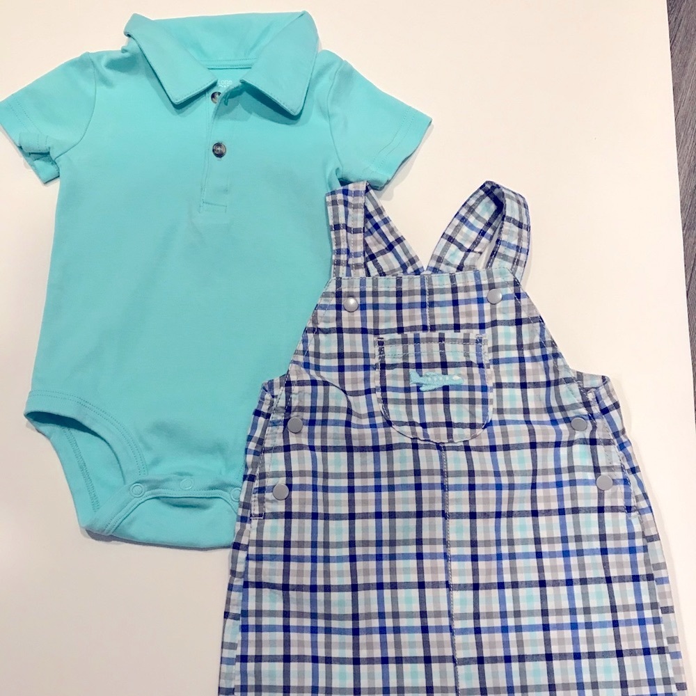 Carter’s NWOT 2 piece plaid overall short set 12M